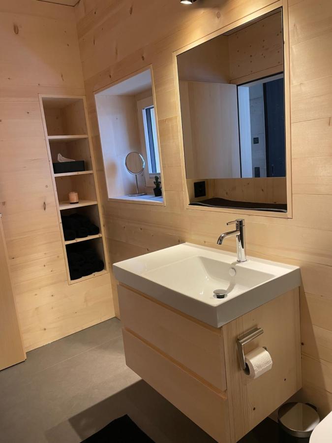 Mondholz Ferienwohnung Андерматт Экстерьер фото