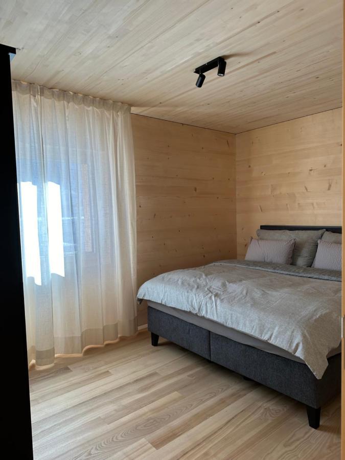 Mondholz Ferienwohnung Андерматт Экстерьер фото