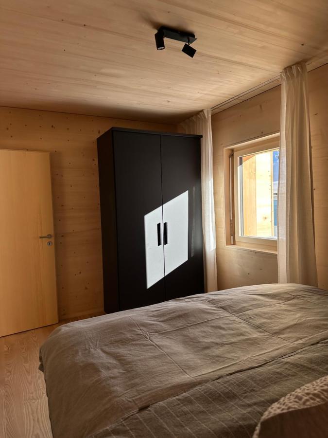 Mondholz Ferienwohnung Андерматт Экстерьер фото