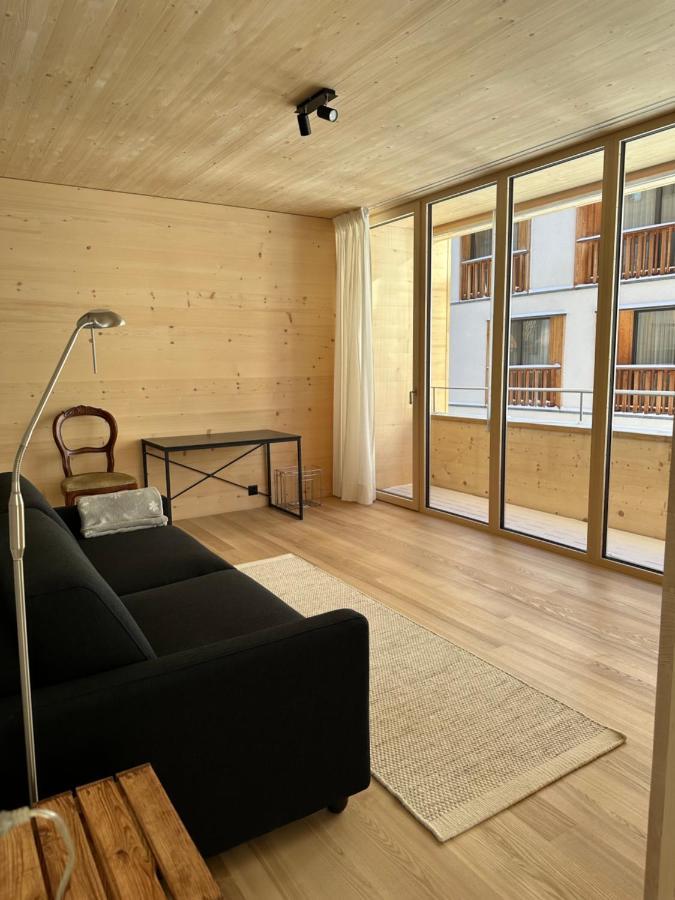 Mondholz Ferienwohnung Андерматт Экстерьер фото