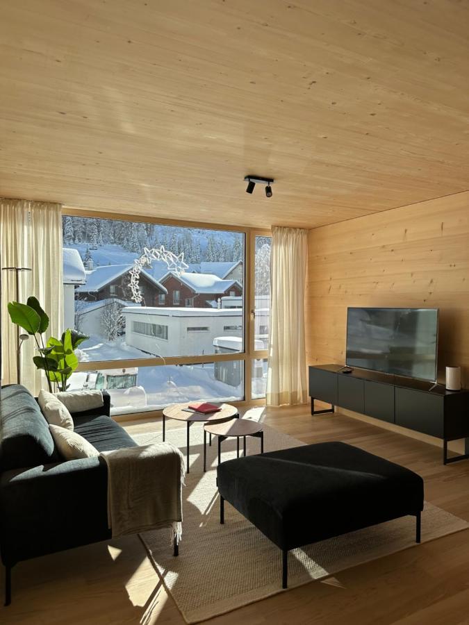 Mondholz Ferienwohnung Андерматт Экстерьер фото